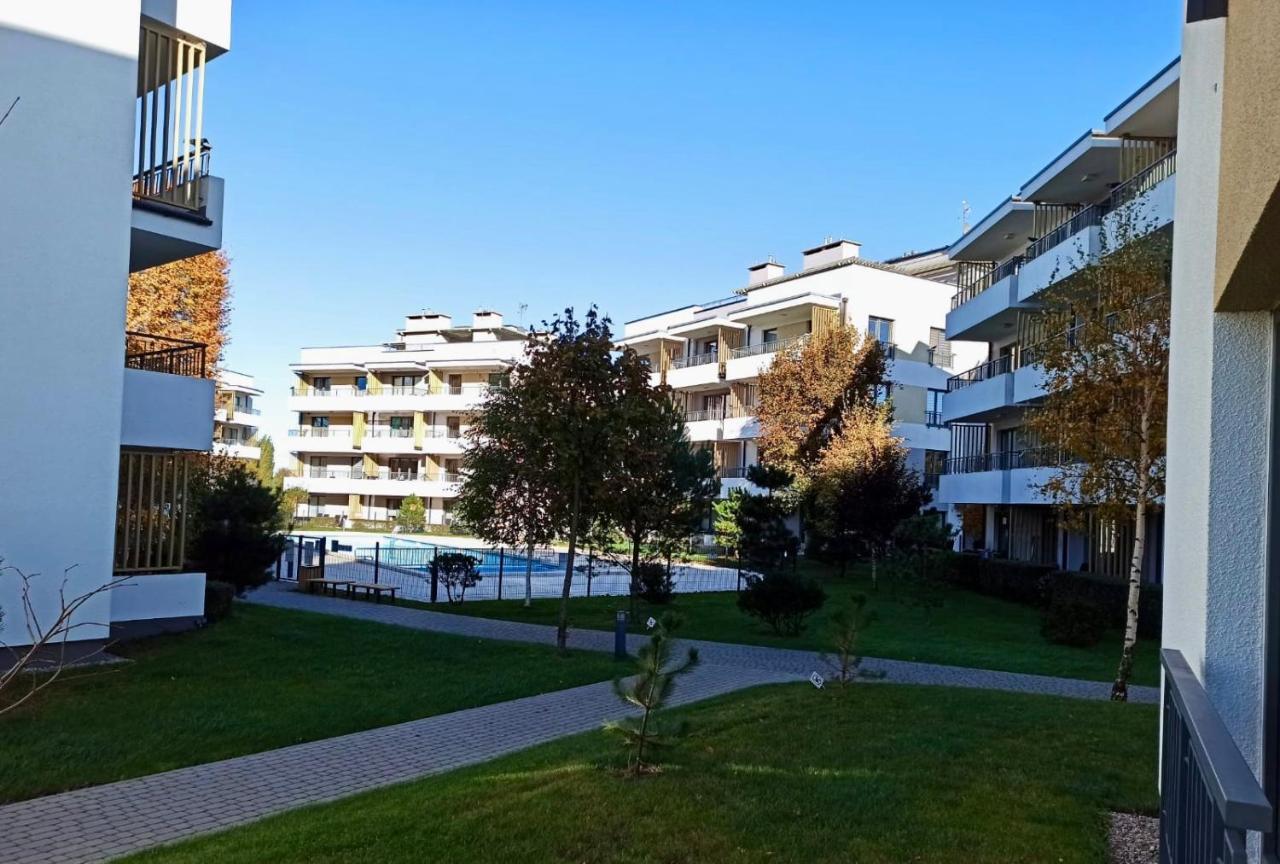 Apartamento Celebryta - Apartament Ustronie Morskie Exterior foto
